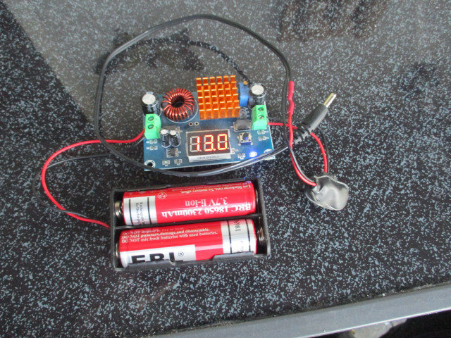 Stromversorgung mit 2x 18650 und Step Up Wandler